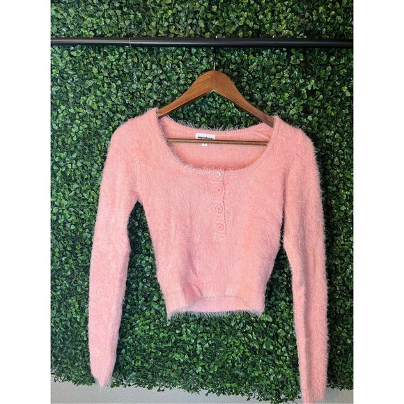 Superdown Revolve Pink Fuzzy Crop Top Size Small - Picture 1 of 4